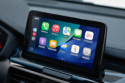Quelle est la différence entre Apple CarPlay et Android Auto ?